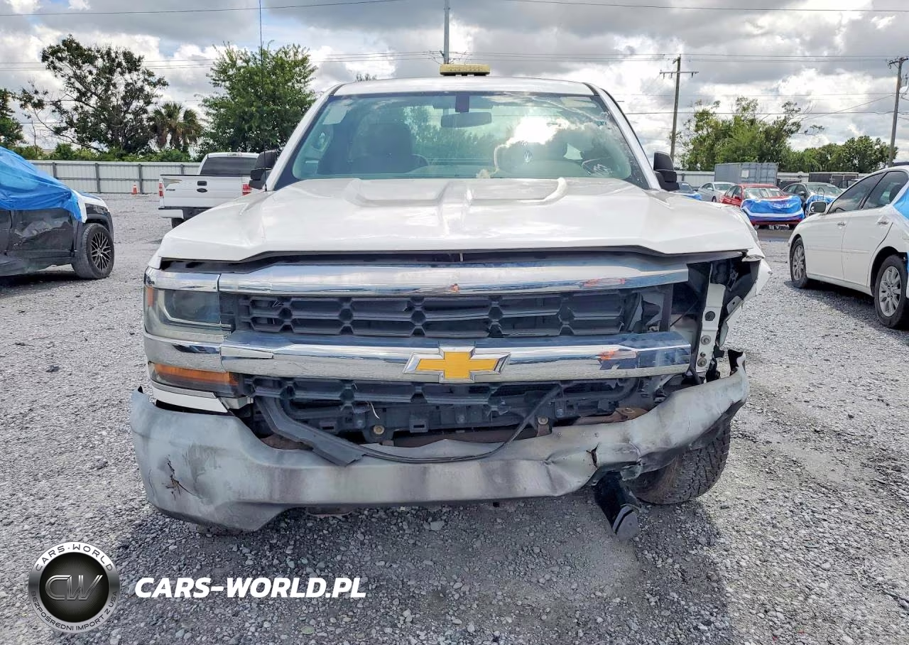 2018 Chevrolet Silverado C1500 VIN:1GCNCNEHXJZ179248 - 5
