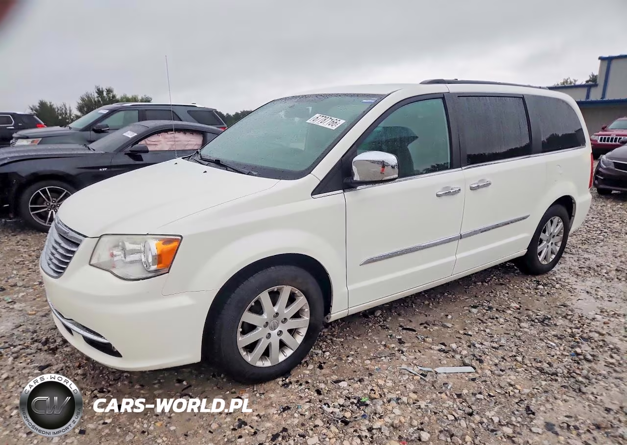 2012 Chrysler Town & Country Touring L – zdjęcie 1 z 13