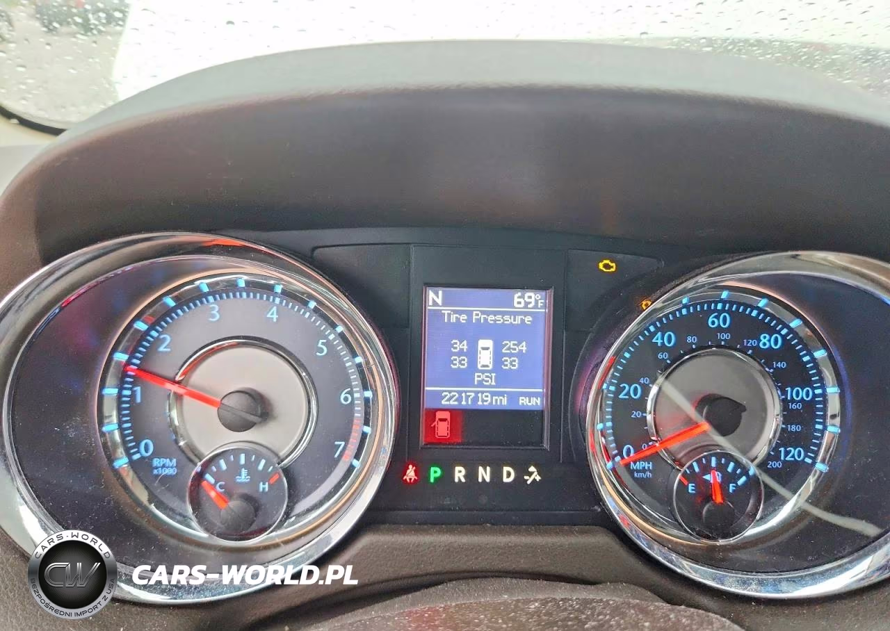 2012 Chrysler Town & Country Touring L VIN:2C4RC1CG9CR416152 - 9