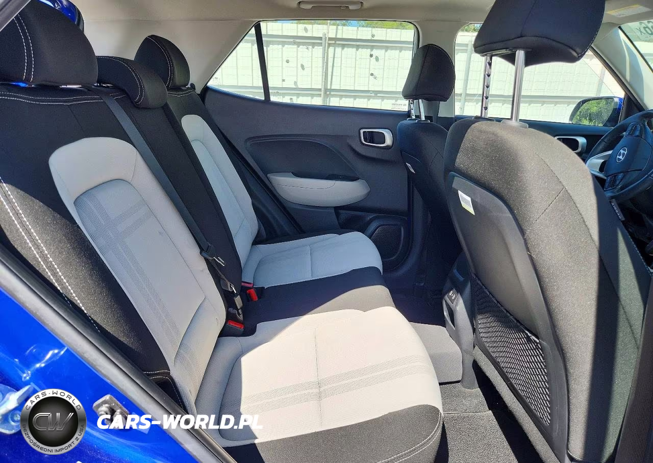 2025 Hyundai Venue Sel VIN:KMHRC8A30SU365954 - 10