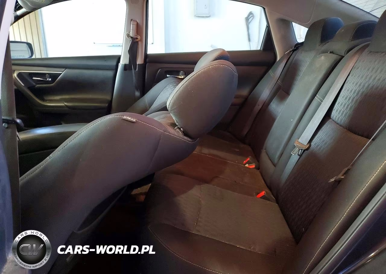 2018 Nissan Altima 2.5 S VIN:1N4AL3APXJC272103 - 10
