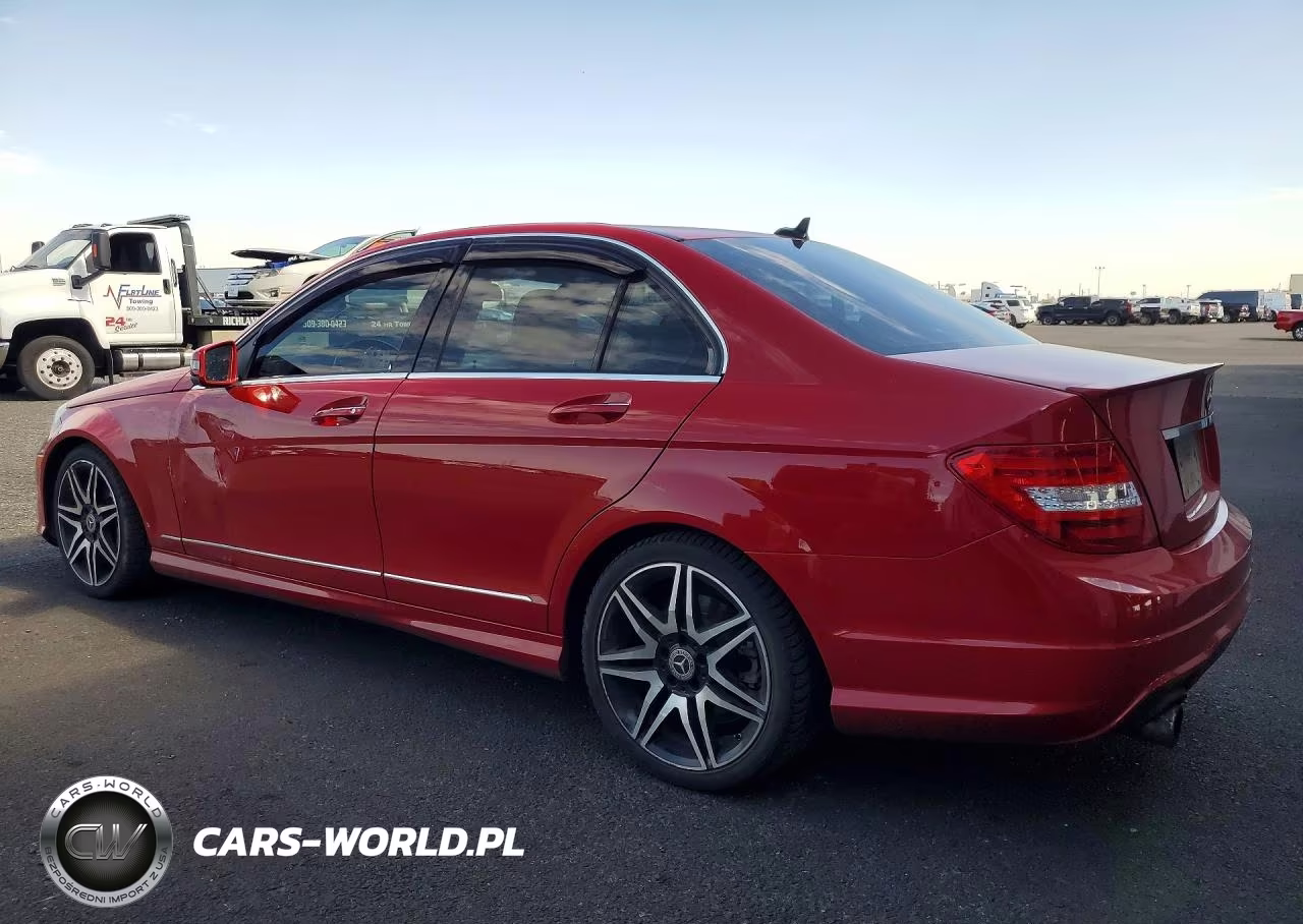 2013 Mercedes-Benz C 250 VIN:WDDGF4HB6DR284283 - 2
