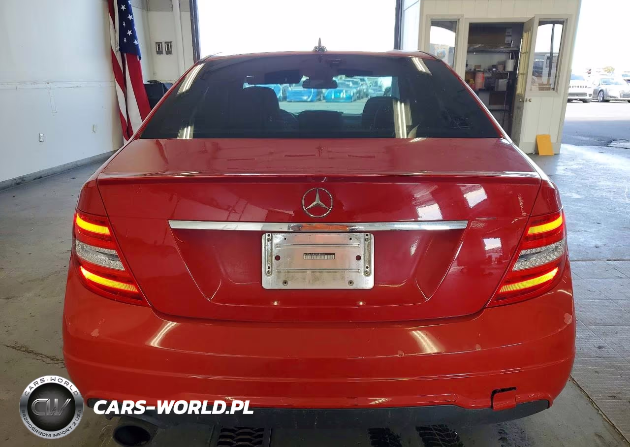 2013 Mercedes-Benz C 250 VIN:WDDGF4HB6DR284283 - 6