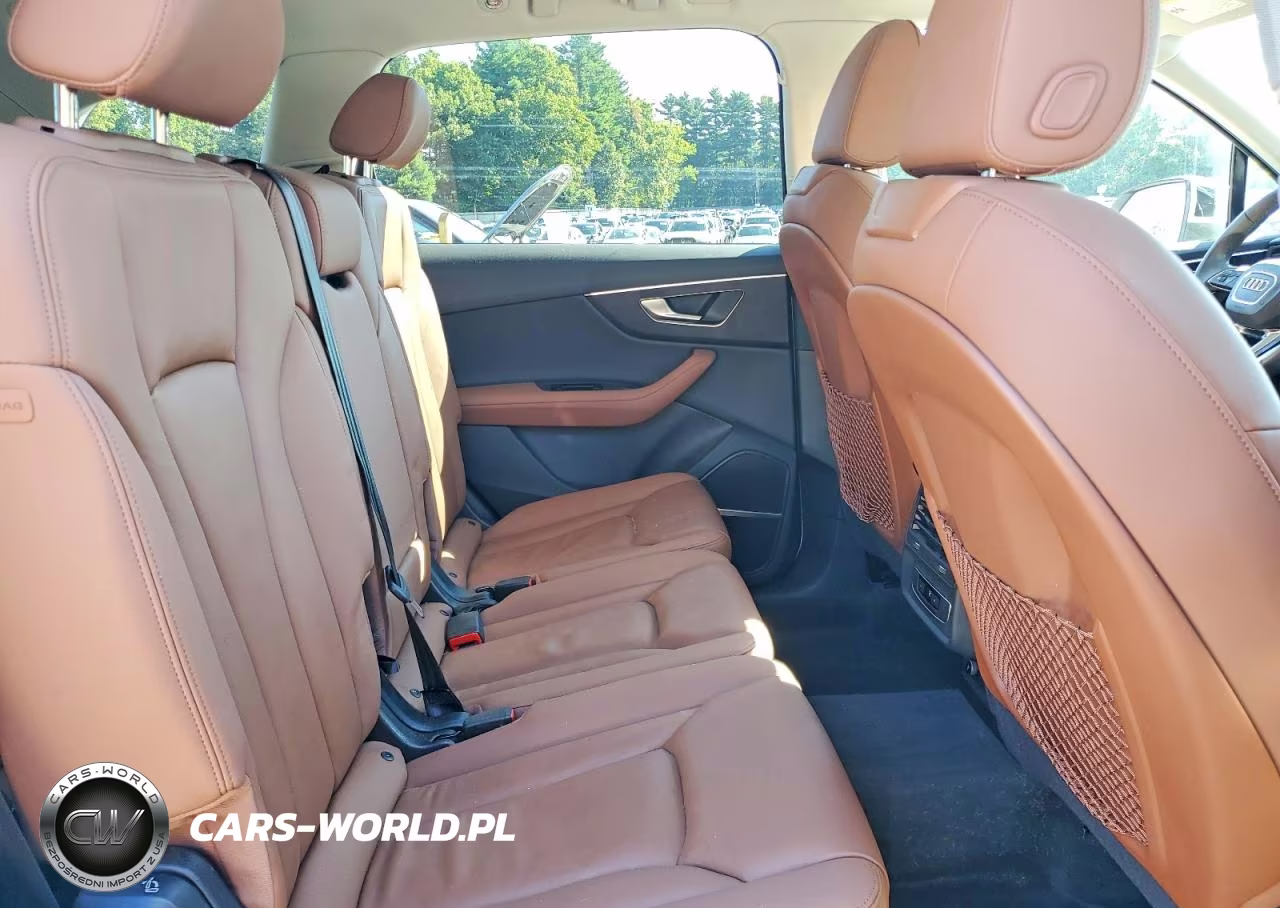 2023 Audi Q7 Premium Plus VIN:WA1LCBF7XPD014361 - 11