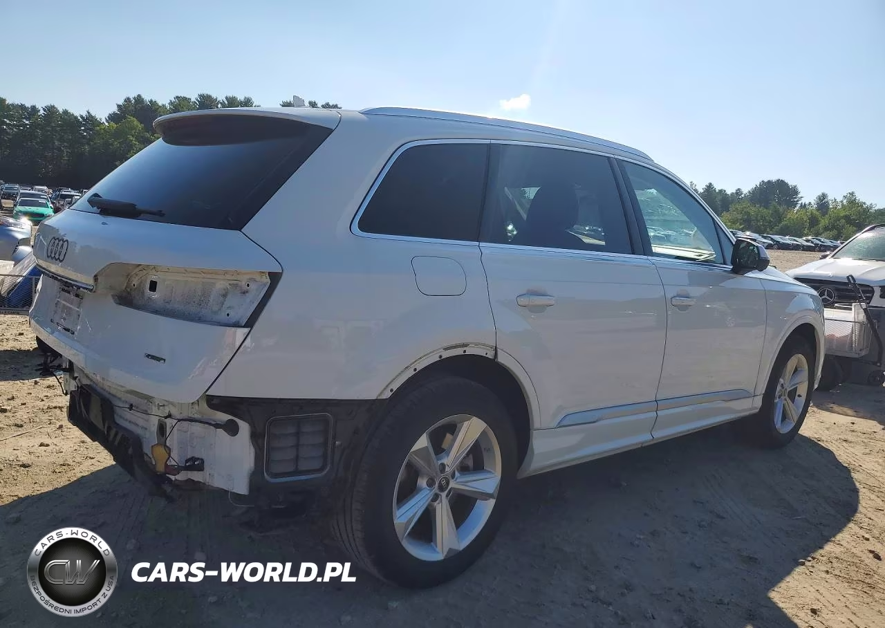 2023 Audi Q7 Premium Plus VIN:WA1LCBF7XPD014361 - 3