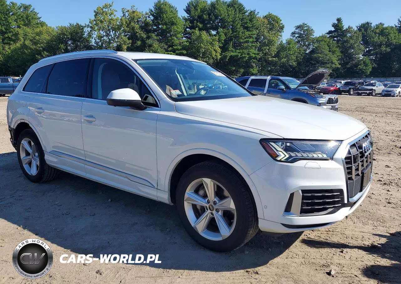 2023 Audi Q7 Premium Plus VIN:WA1LCBF7XPD014361 - 4