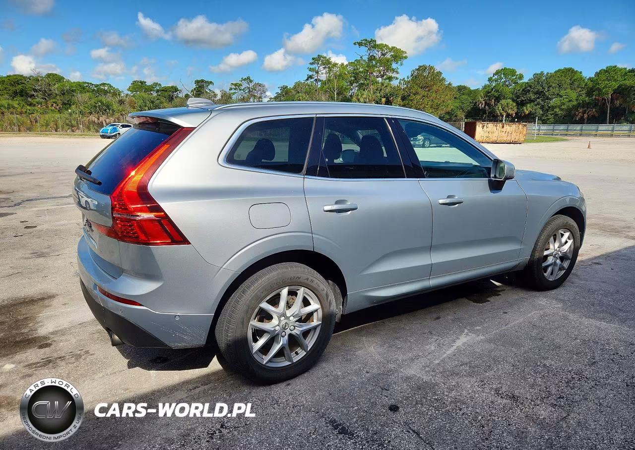 2018 Volvo Xc60 T5 Momentum VIN:YV4102RK6J1021433 - 3