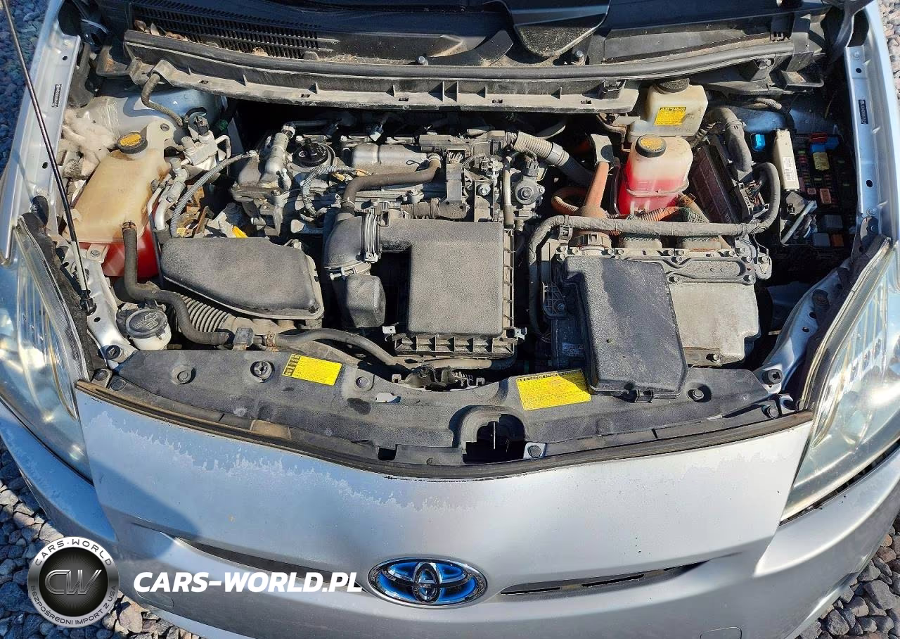 2011 Toyota Prius Two VIN:JTDKN3DUXB5316164 - 11