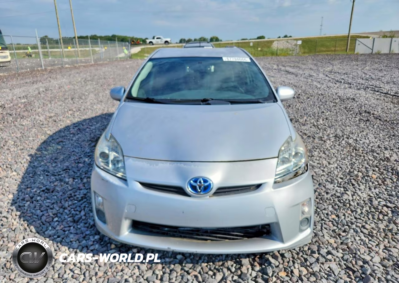 2011 Toyota Prius Two VIN:JTDKN3DUXB5316164 - 5