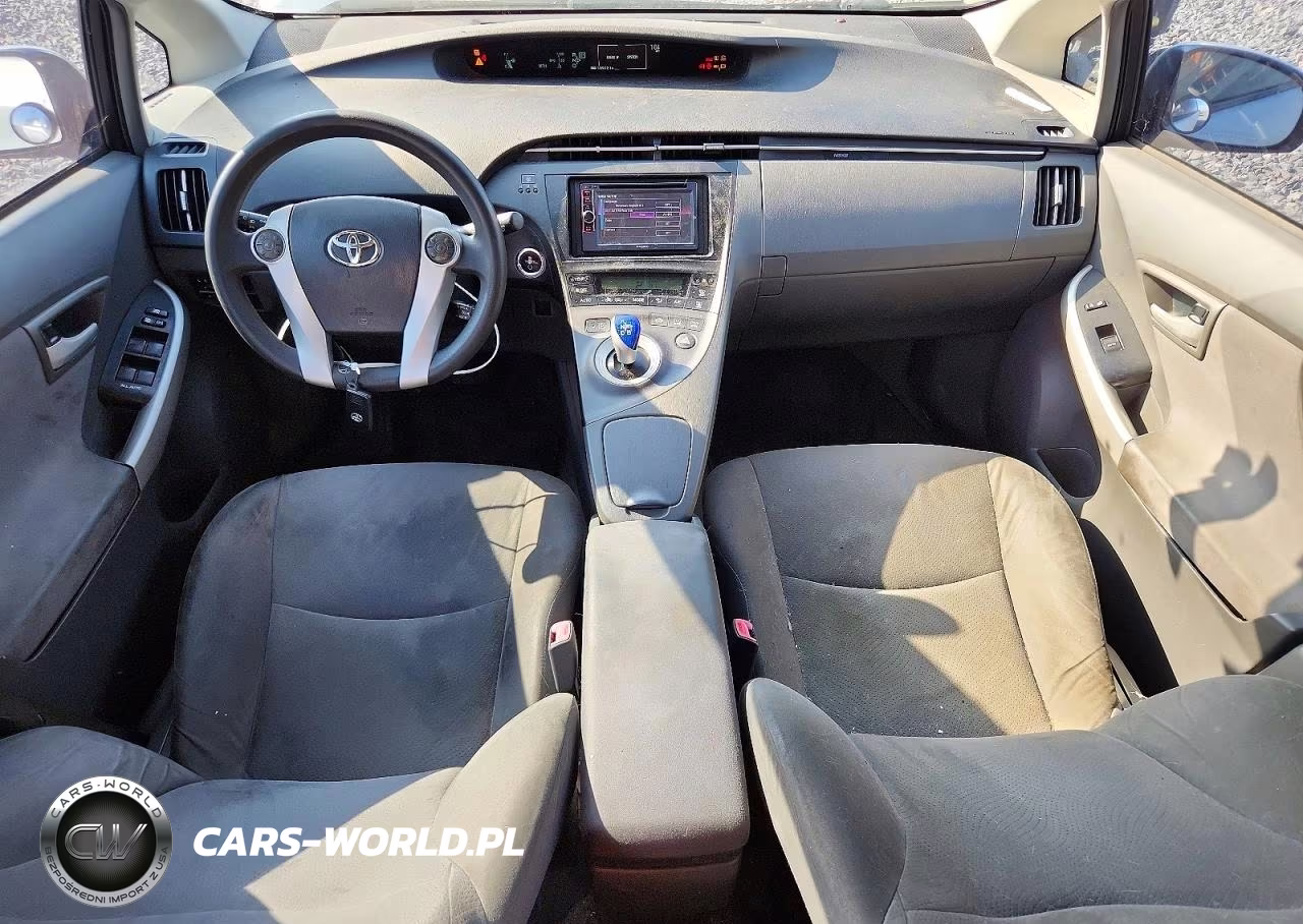 2011 Toyota Prius Two VIN:JTDKN3DUXB5316164 - 8