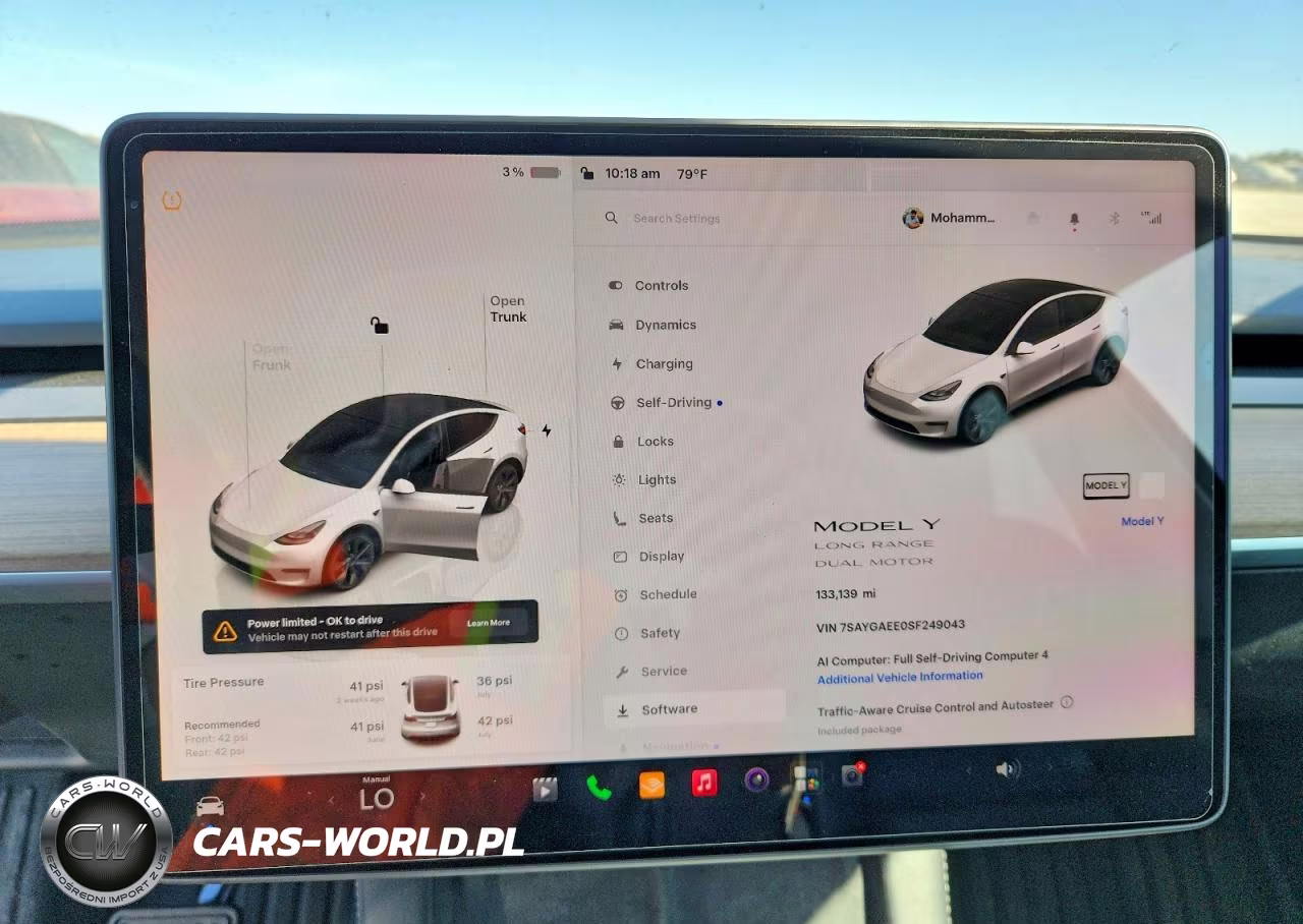 2025 Tesla Model Y VIN:7SAYGAEE0SF249043 - 9