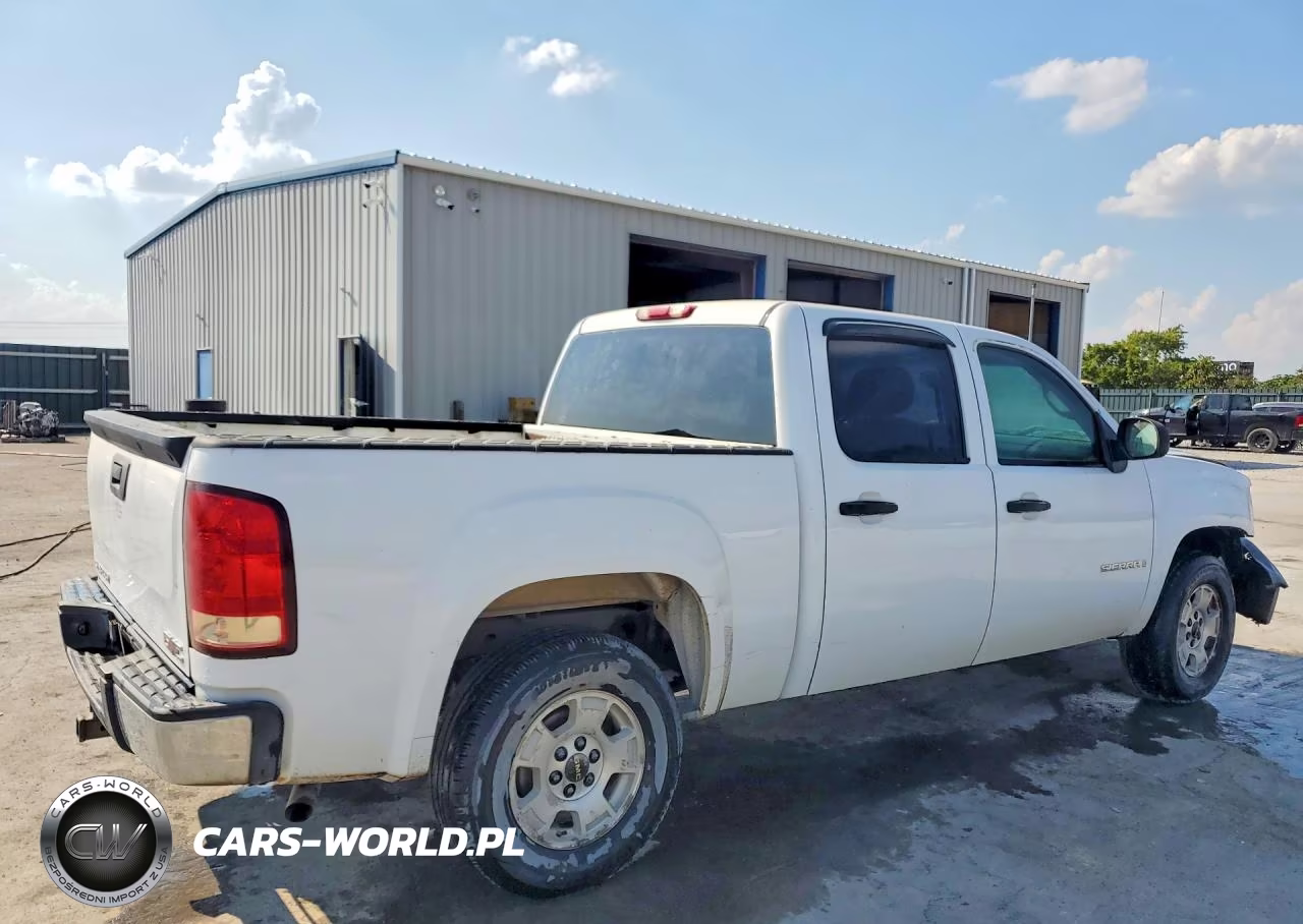 2008 GMC Sierra C1500 VIN:2GTEC13C581201711 - 3