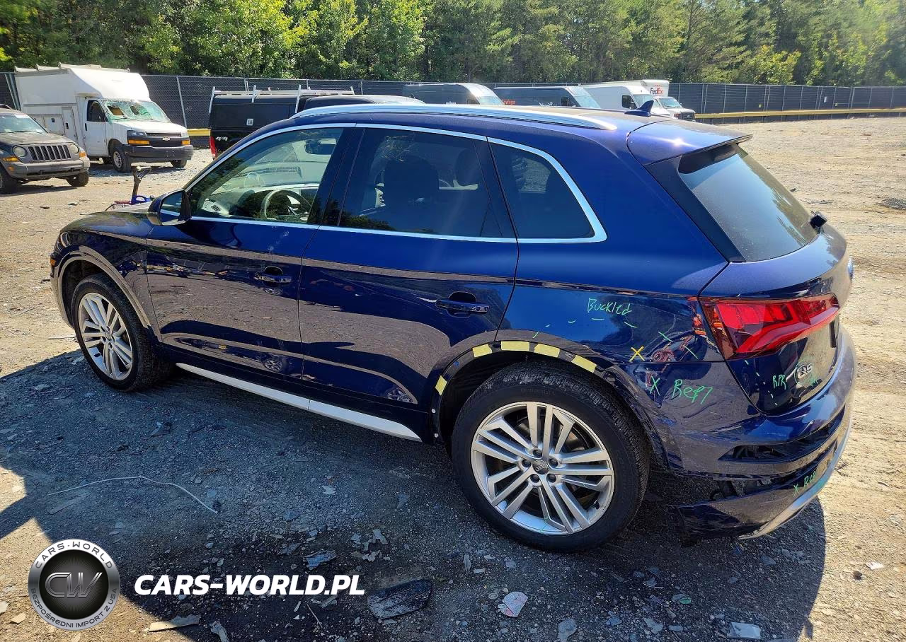 2018 Audi Q5 Prestige VIN:WA1CNBFYXJ2177856 - 2
