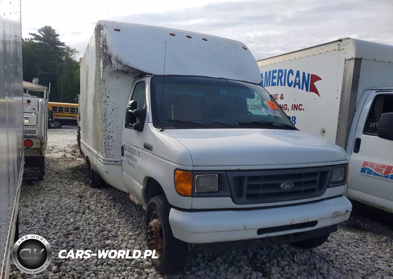 2007 Ford E350 Delivery Truck VIN:1FDWE35L57DA78689 - 4