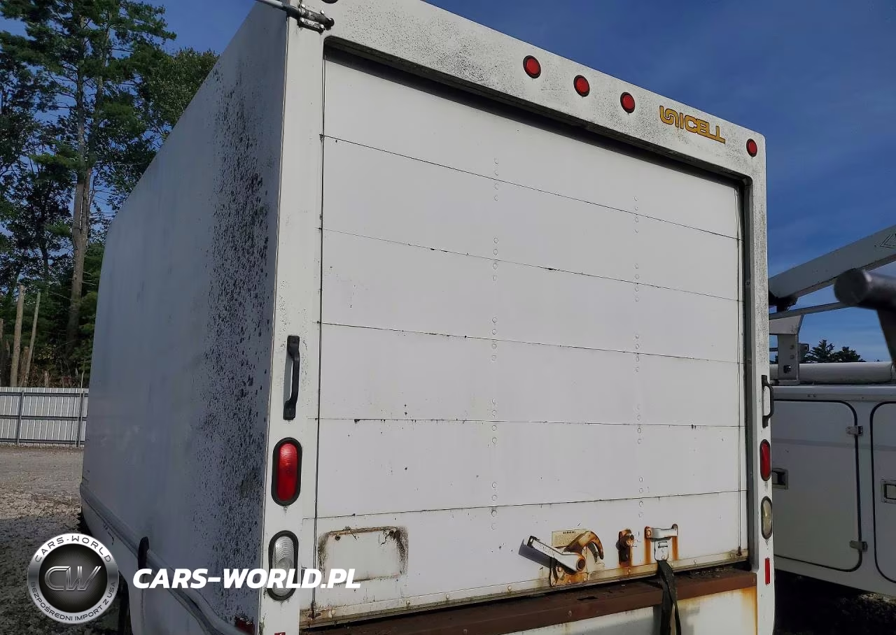 2007 Ford E350 Delivery Truck VIN:1FDWE35L57DA78689 - 6