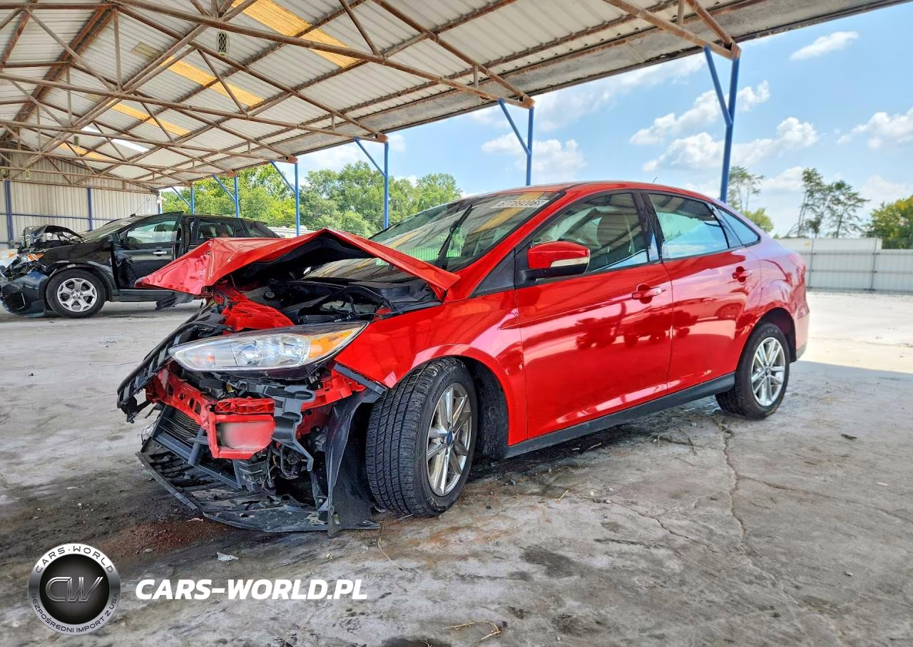 2017 Ford Focus Se VIN:1FADP3F21HL258941 - 1