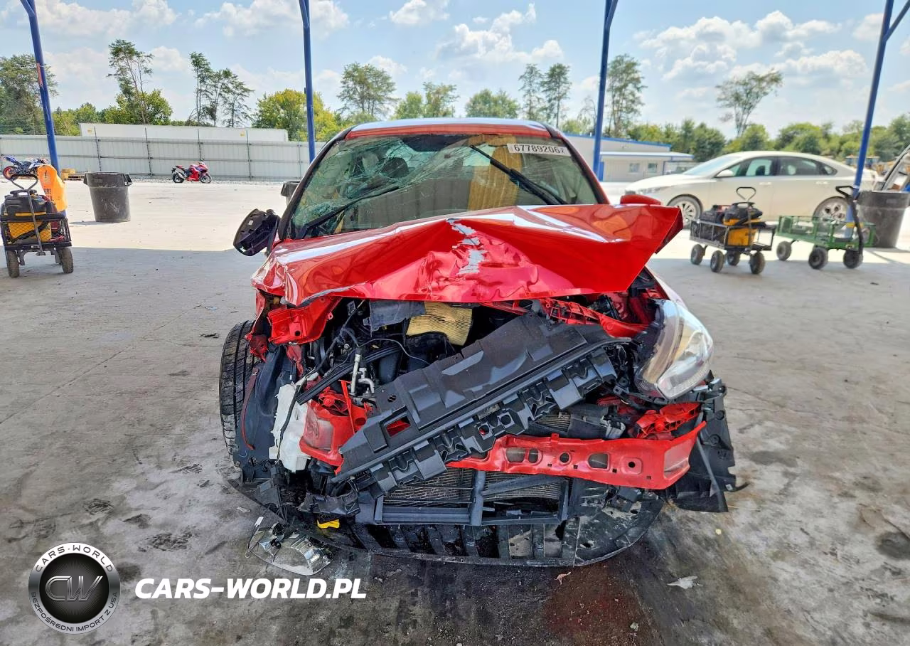 2017 Ford Focus Se VIN:1FADP3F21HL258941 - 5