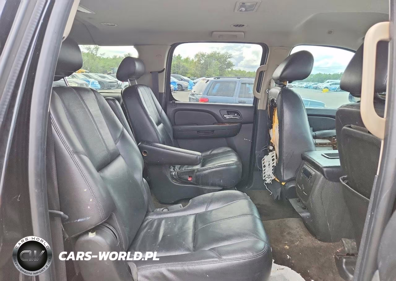 2010 Chevrolet Suburban K1500 Lt VIN:1GNUKJE34AR131053 - 11