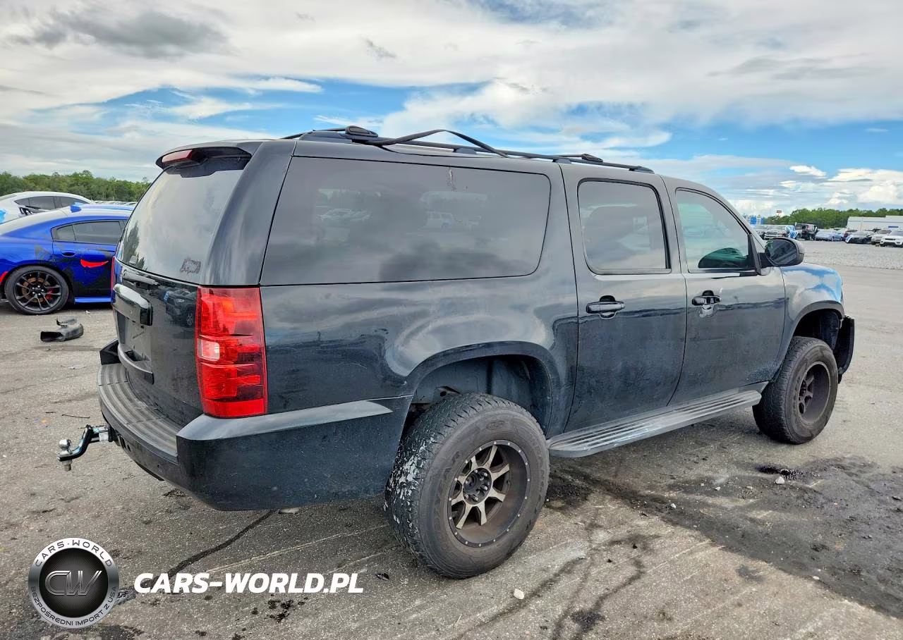 2010 Chevrolet Suburban K1500 Lt VIN:1GNUKJE34AR131053 - 3