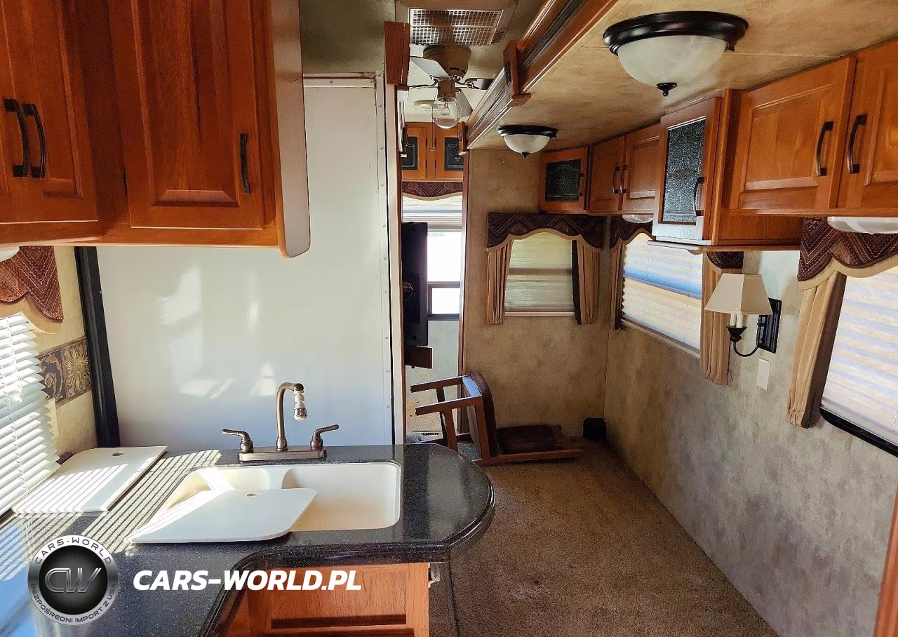 2012 Keystone Montana Camper VIN:4YDF32621CR730230 - 6