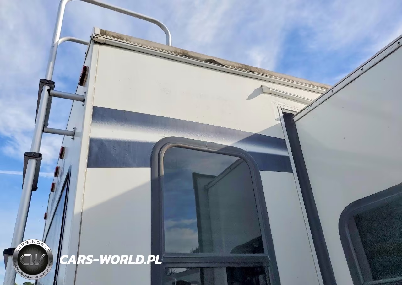 2012 Keystone Montana Camper VIN:4YDF32621CR730230 - 9