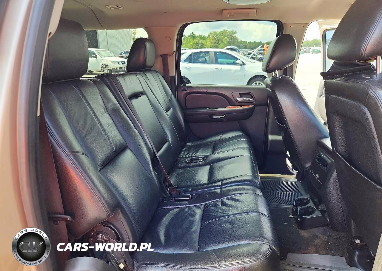2013 Chevrolet Suburban C1500 Lt VIN:1GNSCJE0XDR242060 - 11