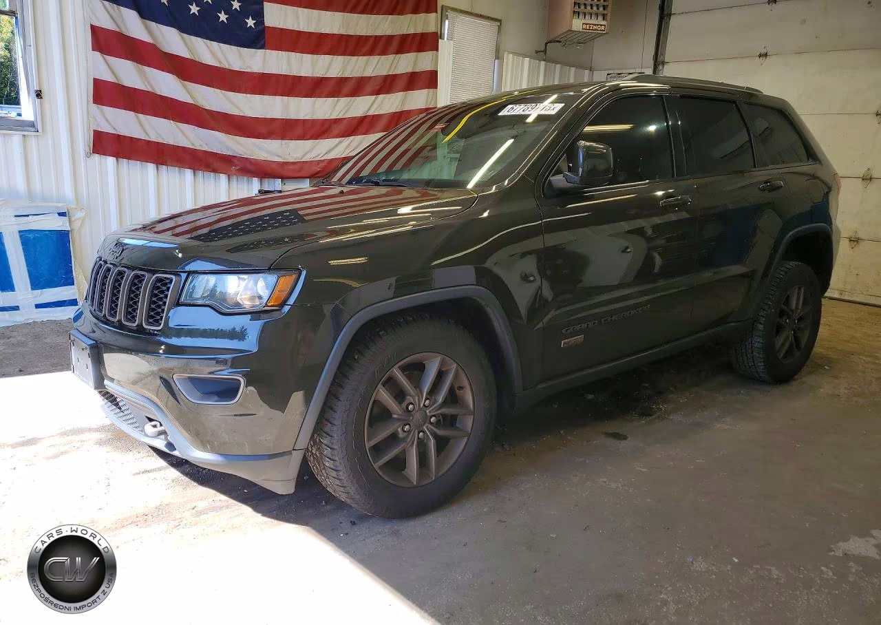 2017 Jeep Grand Cherokee Laredo – zdjęcie 1 z 13