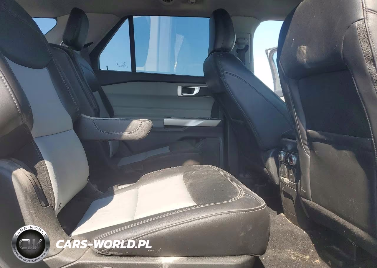 2023 Ford Explorer Xlt VIN:1FMSK7DH9PGB00607 - 11