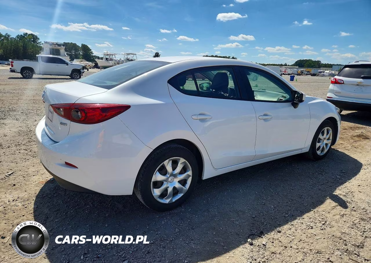 2018 Mazda 3 Sport VIN:3MZBN1U74JM192994 - 3