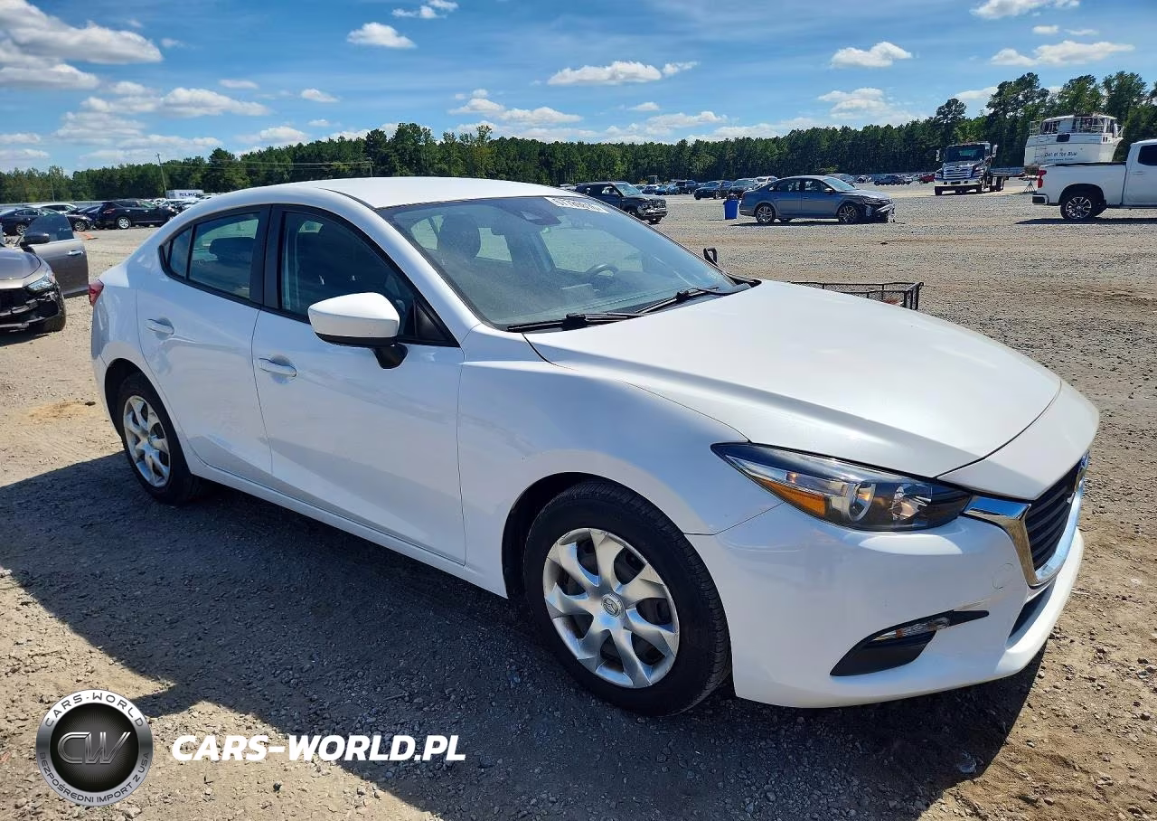 2018 Mazda 3 Sport VIN:3MZBN1U74JM192994 - 4