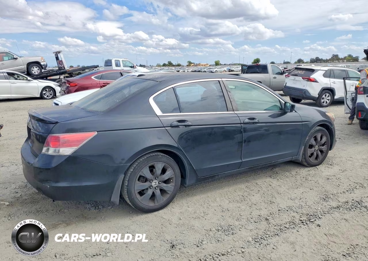 2008 Honda Accord Exl VIN:JHMCP26818C023037 - 3