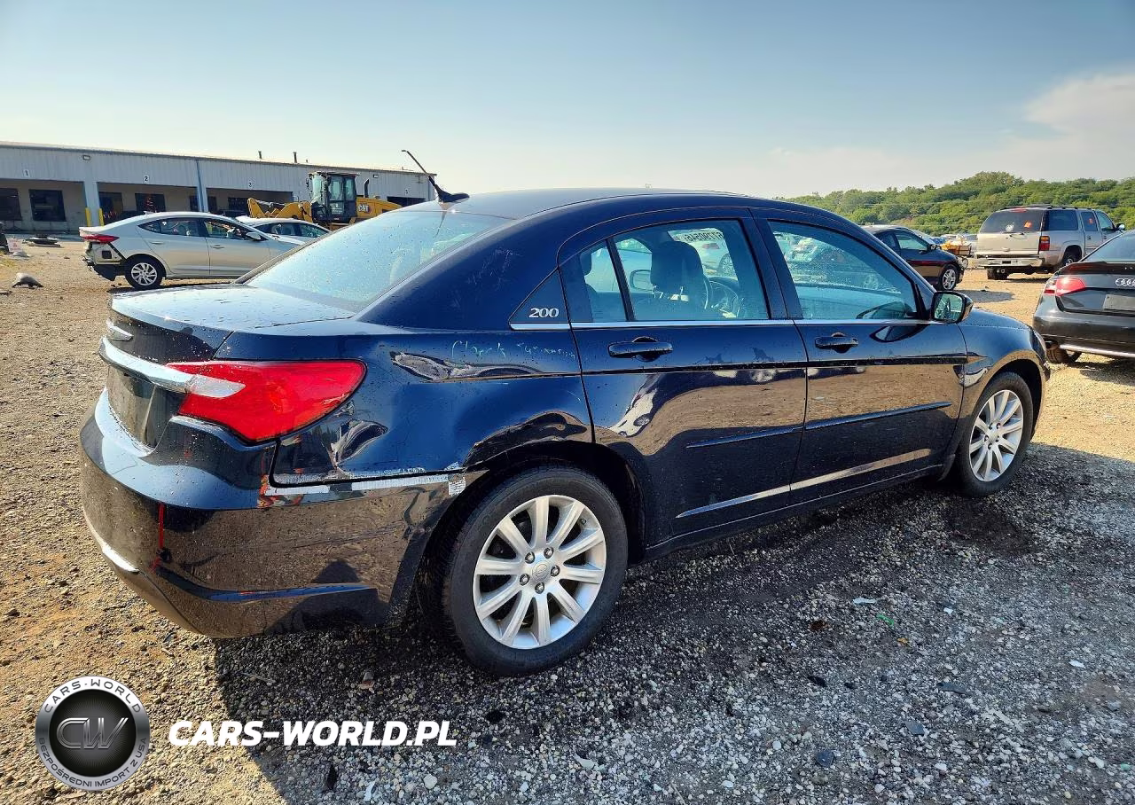 2012 Chrysler 200 Touring VIN:1C3CCBBG6CN316685 - 3