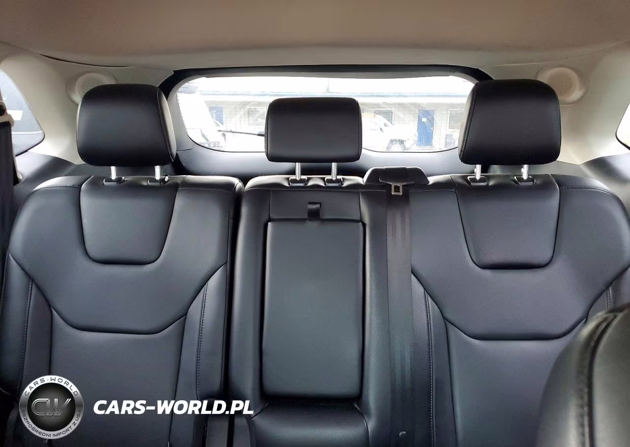 2018 Ford Edge Titanium VIN:2FMPK3K97JBB43853 - 10