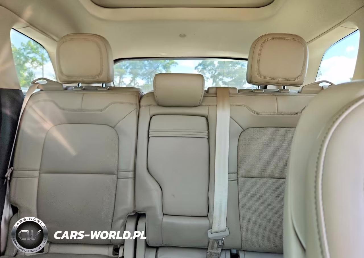 2020 Lincoln Corsair VIN:5LMCJ1C98LUL22059 - 10