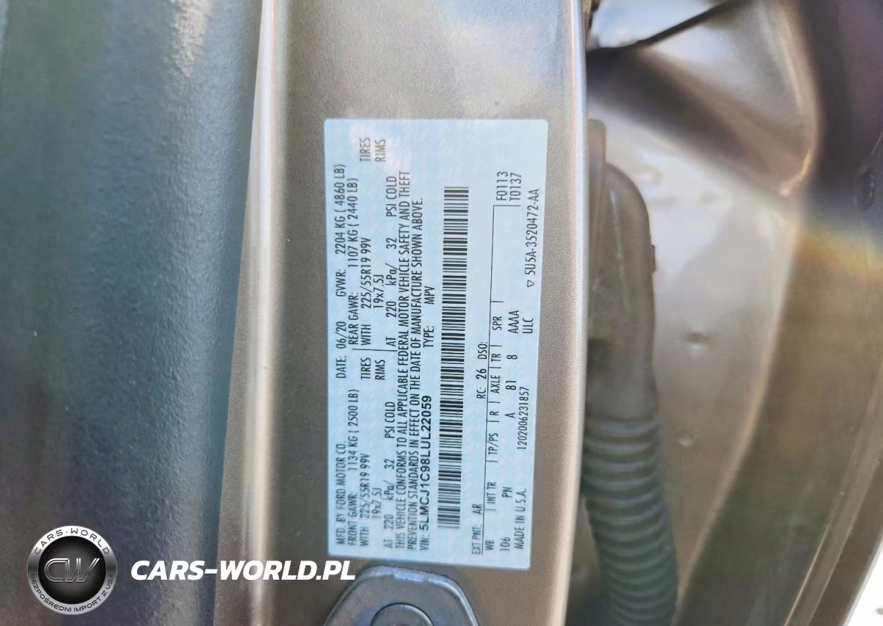2020 Lincoln Corsair VIN:5LMCJ1C98LUL22059 - 13