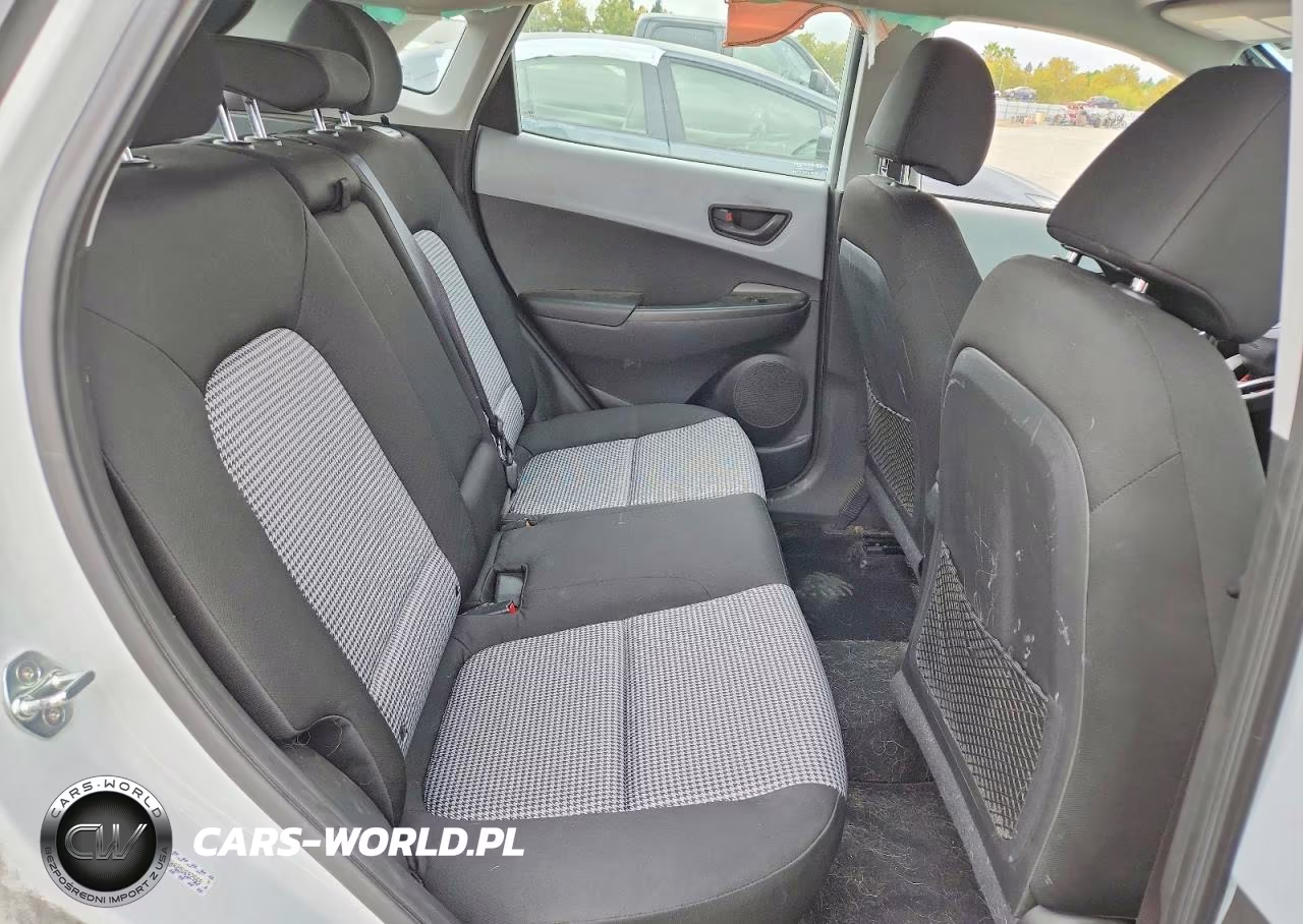 2021 Hyundai Kona Se VIN:KM8K12AA2MU692569 - 10