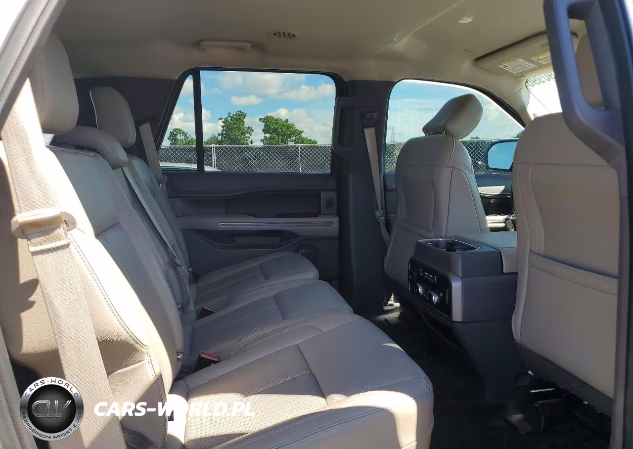 2018 Ford Expedition Xlt VIN:1FMJU1JT5JEA14841 - 11