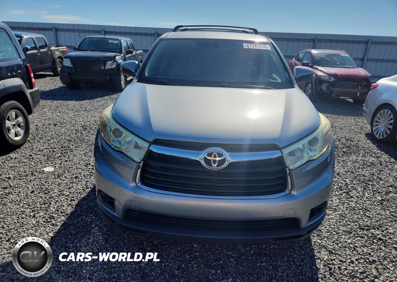 2014 Toyota Highlander Le VIN:5TDZARFH4ES007138 - 5