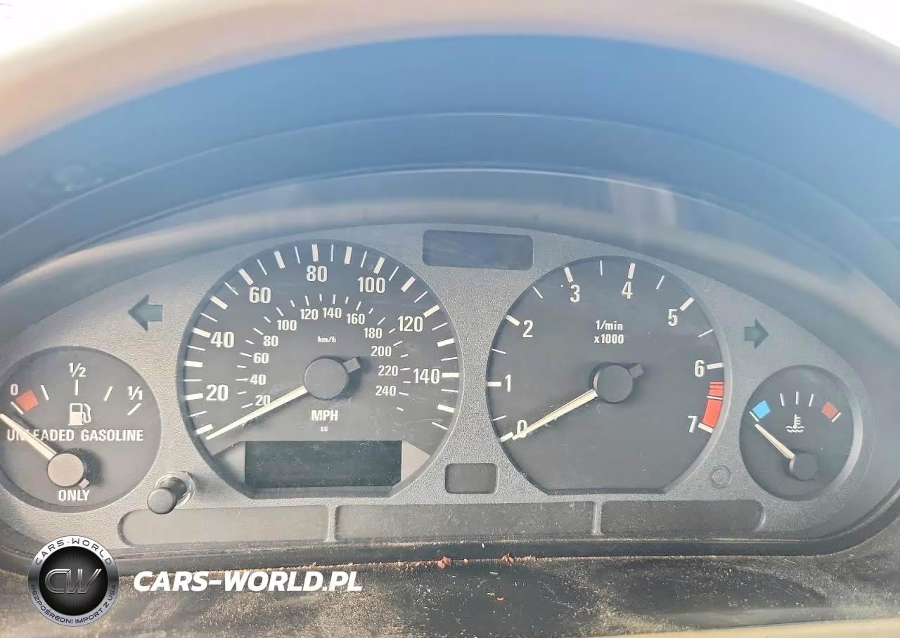 1997 BMW Z3 1.9 VIN:4USCH7328VLB81928 - 9