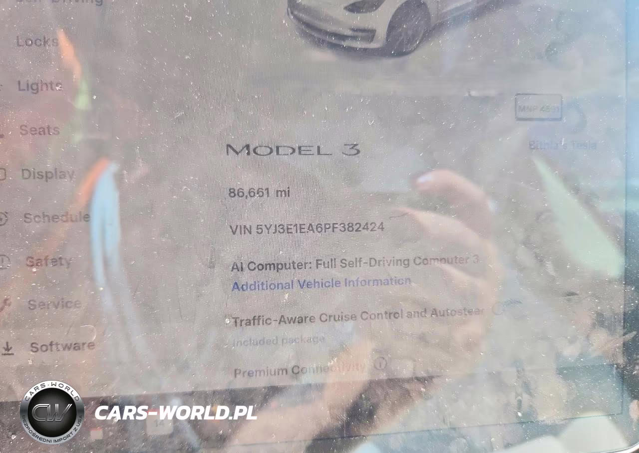 2023 Tesla Model 3 VIN:5YJ3E1EA6PF382424 - 9