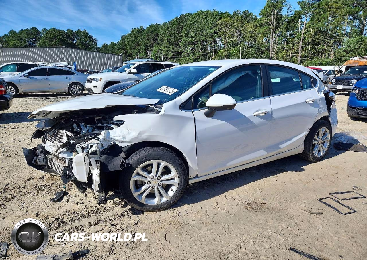 2019 Chevrolet Cruze Lt – zdjęcie 1 z 12