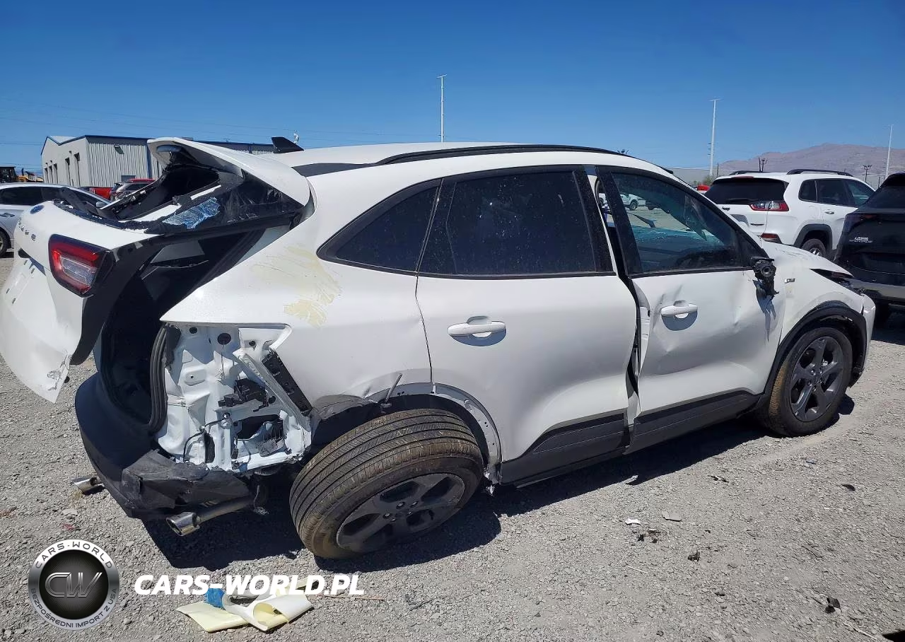 2026 Ford Escape St Line VIN:1FMCU0MN4TUA32689 - 3
