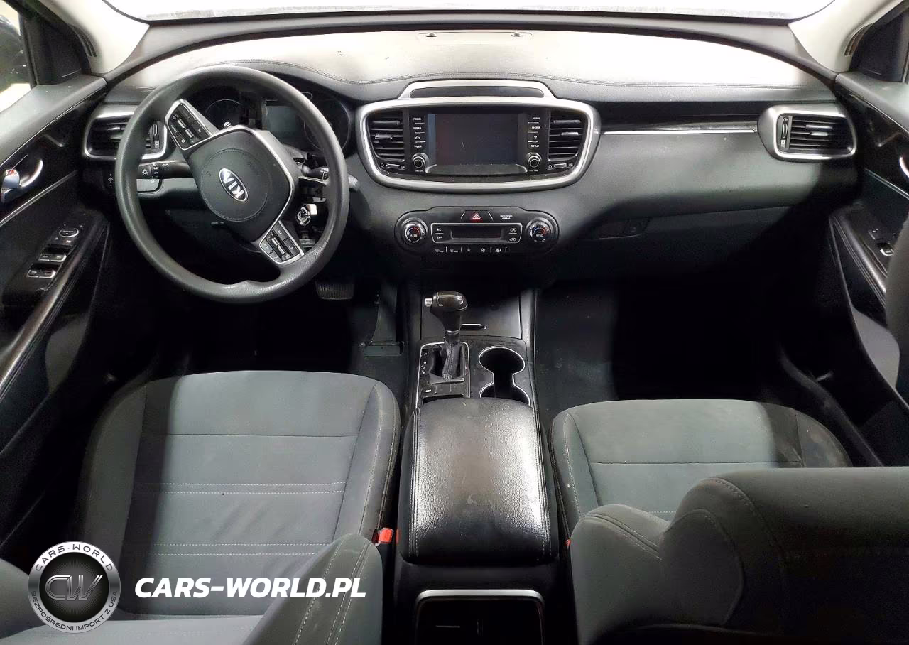 2019 Kia Sorento Lx V6 VIN:5XYPG4A52KG490448 - 8