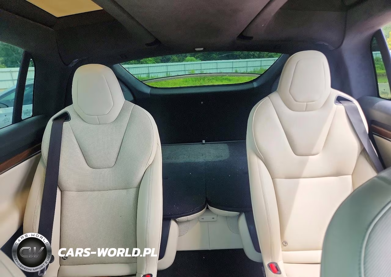 2022 Tesla Model X VIN:7SAXCBE59NF361244 - 10