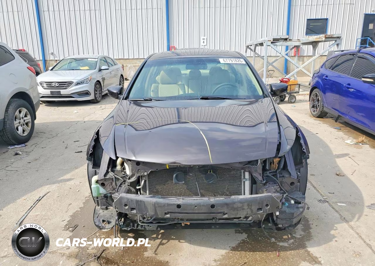 2011 Honda Accord Exl VIN:1HGCP3F83BA017025 - 5