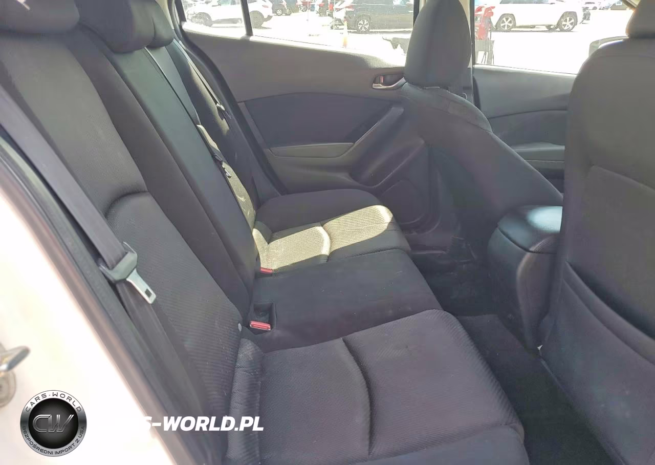 2018 Mazda 3 Sport VIN:3MZBN1K71JM172365 - 10