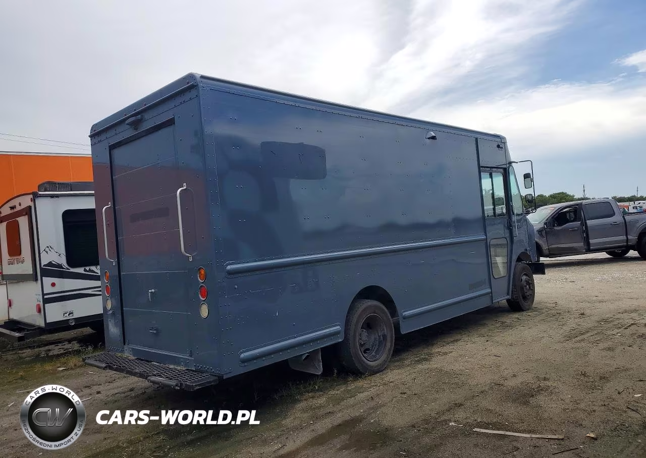 2020 Freightliner Mt45G Chassis Delivery Truck VIN:4UZAC2EA3LCMH7752 - 3