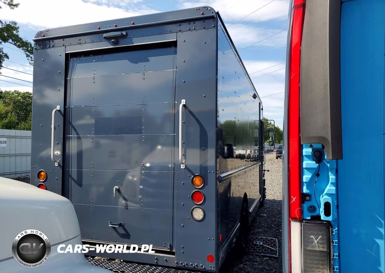 2020 Freightliner Mt45G Chassis Delivery Truck VIN:4UZAC2EA3LCMK0391 - 3