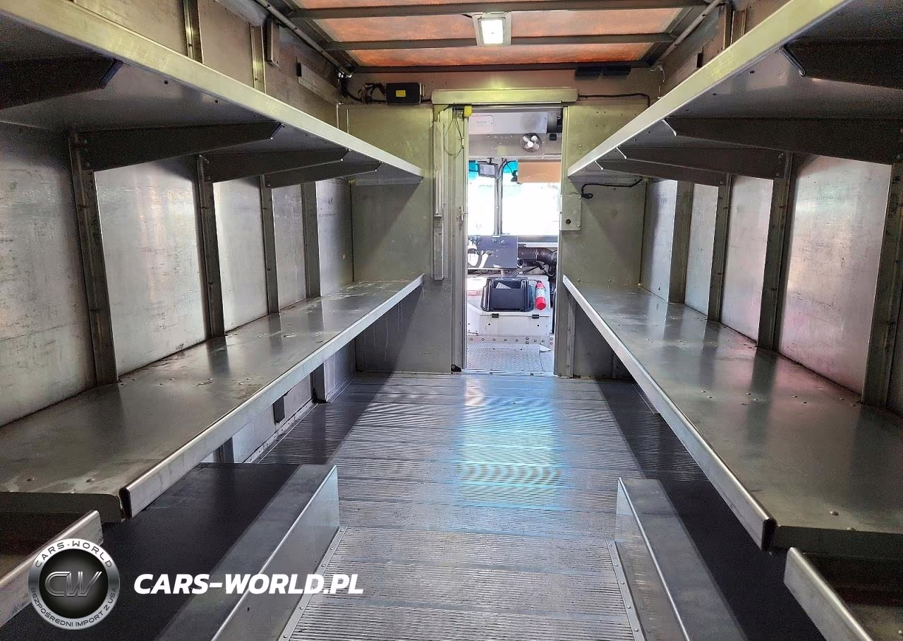 2021 Freightliner Chassis M Line Walk-In Van VIN:4UZAC2EA2MCML0685 - 10