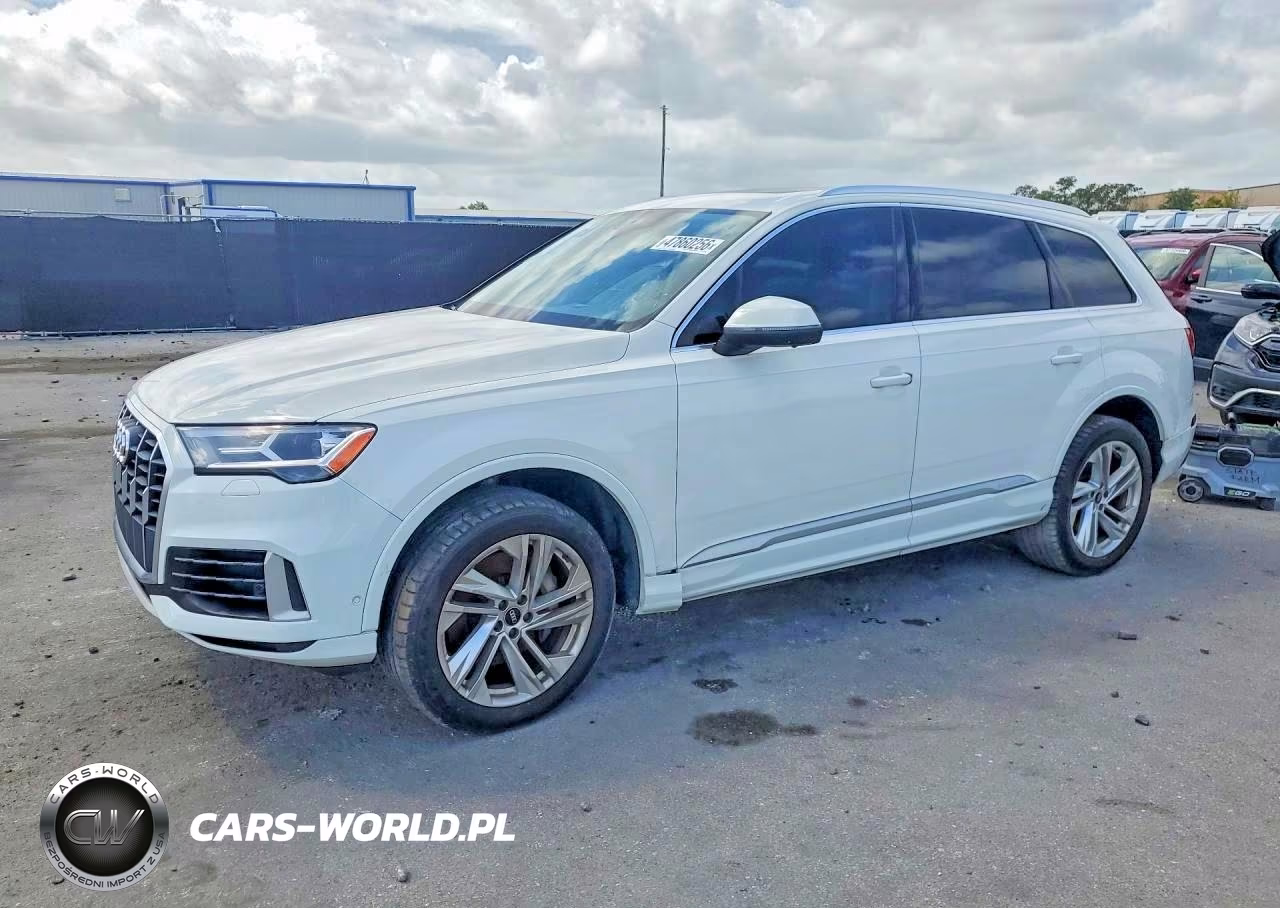 2021 Audi Q7 Premium Plus